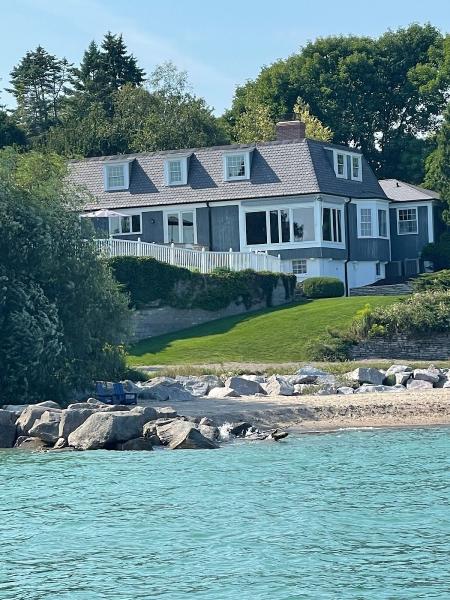 Tony Veranth Real Estate Team-Re/Max Newport Elite