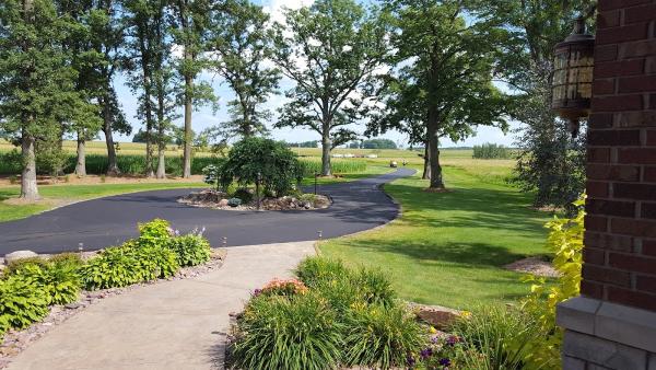Custom Paving & Sealcoating