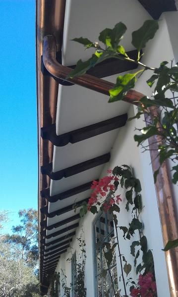 A1 Rain Gutters