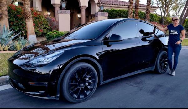 Mobile Glass Tinting and Cleaning