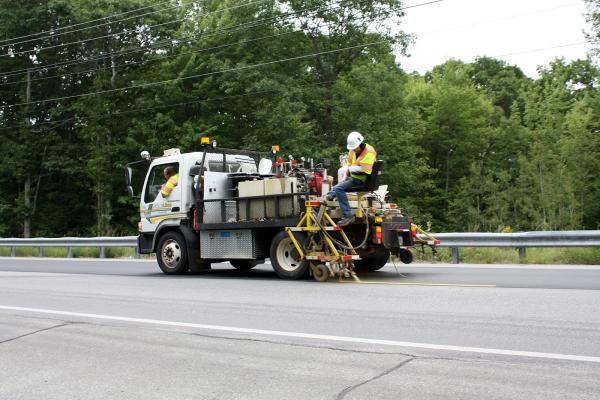 Fine Line Pavement Striping