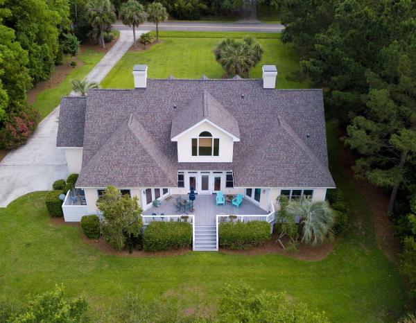 Rocstout Roofing and Construction