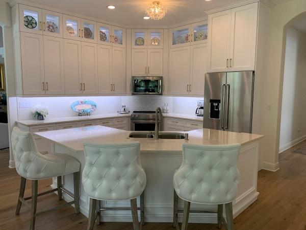 Custom Cabinet Refacing