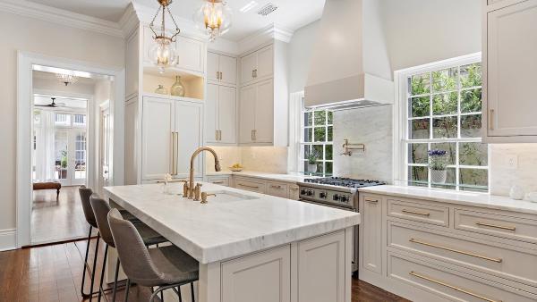 Zeringue's Construction and Remodeling