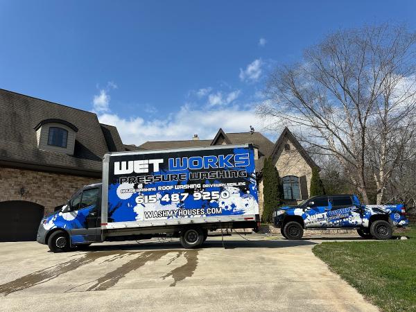 Wet Works Pressure Washing and Roof Cleaning