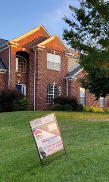 Victoria Baughman Realtor NC and SC