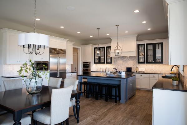 Brakur Custom Cabinetry Inc