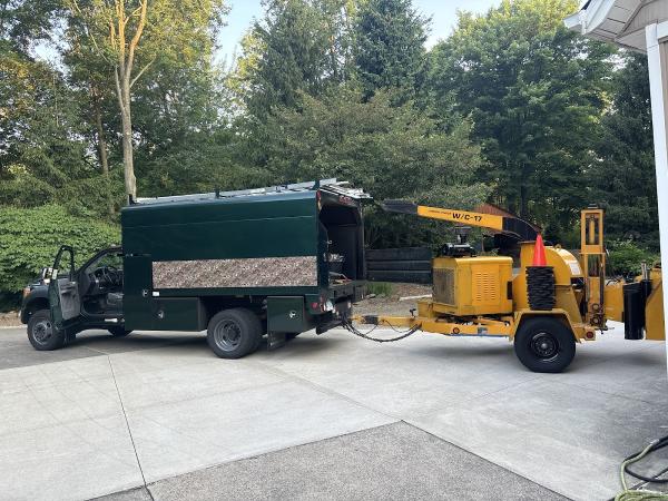 Oakwood Landscaping