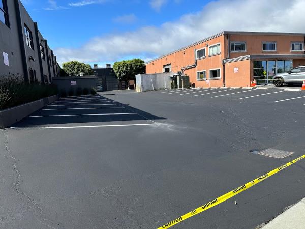 HT Paving AND Sealcoating Services
