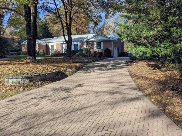 Green Guys Eco Friendly Lawn Care LLC
