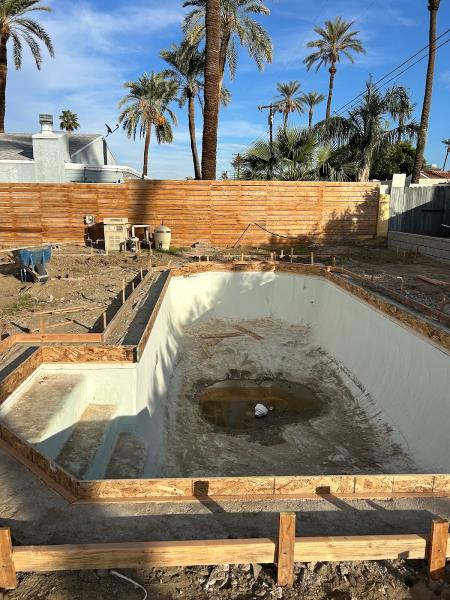 Pinto's Pools