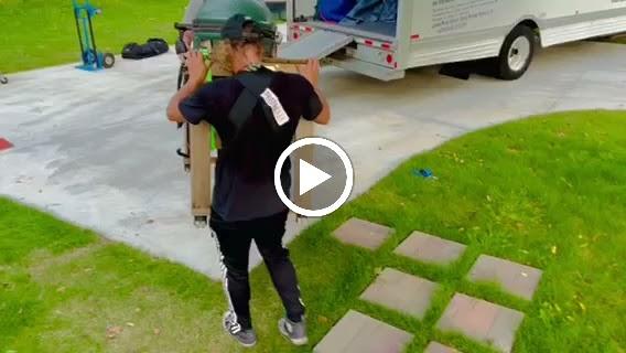 Yeah That Movers