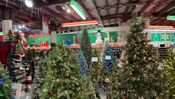 Hewitt's Garden Center