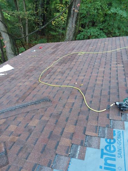 L G. Roofing