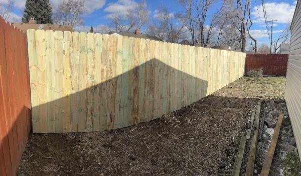 Pro Fence and Deck LLC