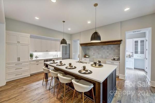 Creative Home Stagers