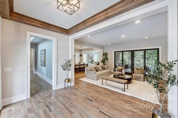 Creative Home Stagers
