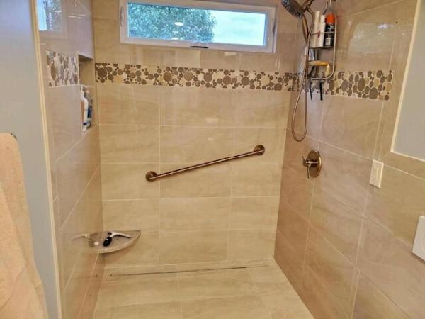 Lew's Plumbing and Drain Cleaning