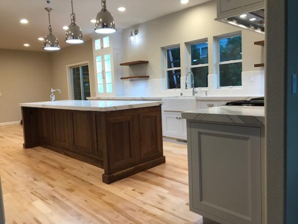 J & N Kitchen Cabinets