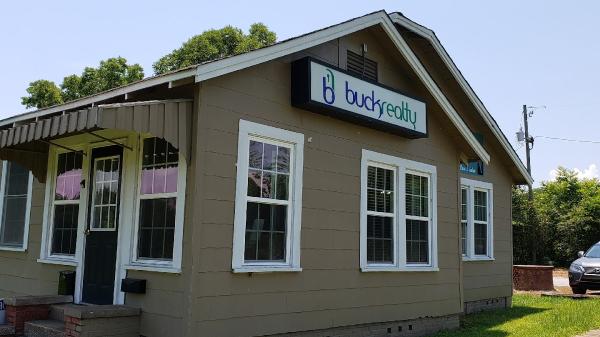 Buck Realty