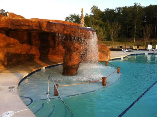 Hilltop Pools and Spas