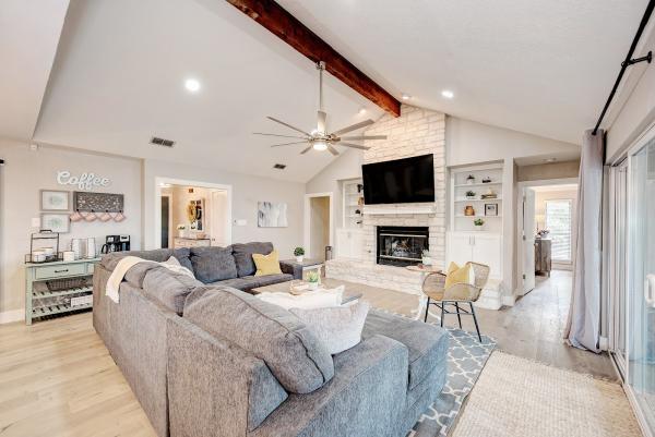 Eanes Properties