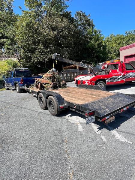 Johnson's Towing & Junk Removal
