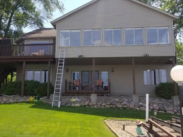 Extreme Gleam Window Cleaning Services