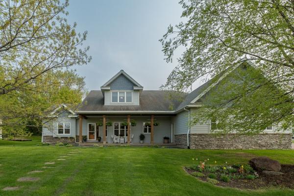 Kim Lingbeck: Exp Realty Mankato