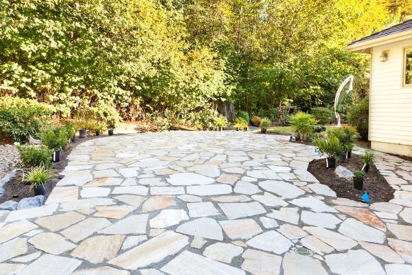 Philz Landscaping & Contracting