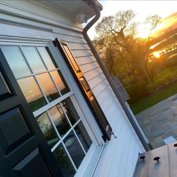 WOW Window Cleaning L.l.c.