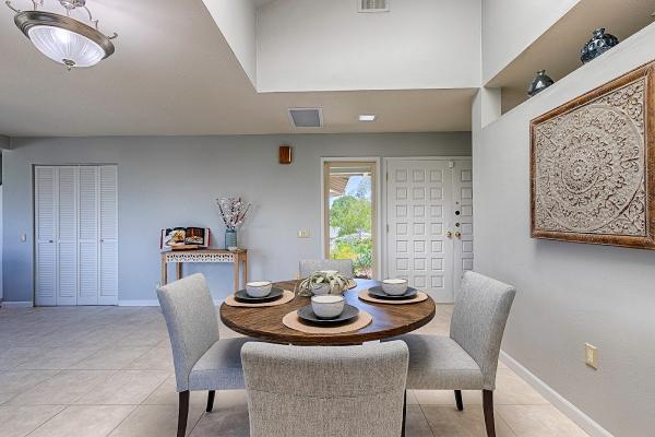 Styling Life Staging