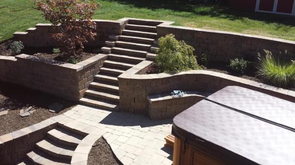 Gold's Landscaping