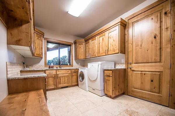 Wastlund Custom Cabinetry LLC