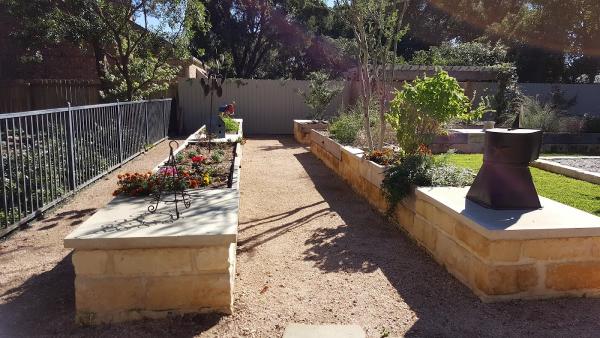 Nativescapes Landscaping LLC