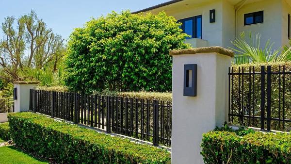 M & P Iron Works and Fencing Inc.
