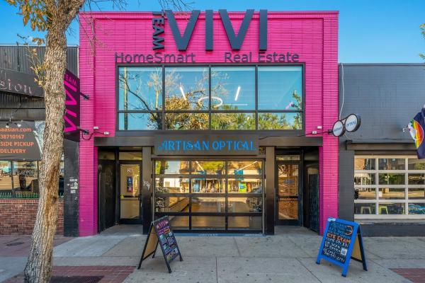 Team Vivi At Homesmart