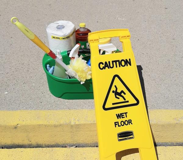 Simpari Cleaning Solutions