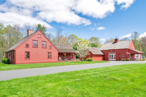 Early New England Homes by Country Carpenters