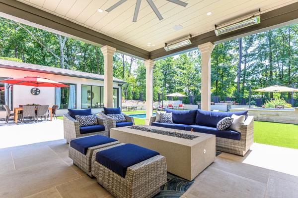 Bella Fine Homes​
