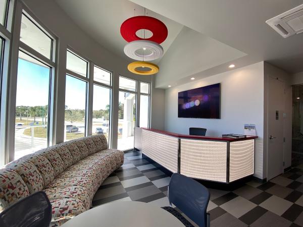 Suzan Sanford Interiors Inc.