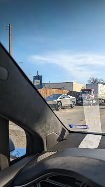Bell Avenue Self Storage