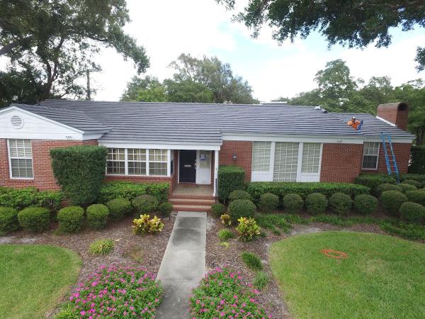 Alvarez Roofing Services