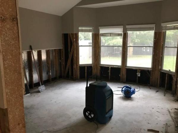 Upfront Water Damage & Mold Remediation