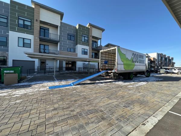 208 Moving Company