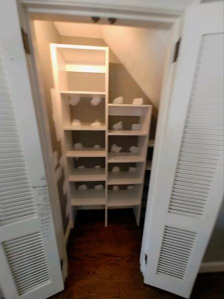 The Closet Bee