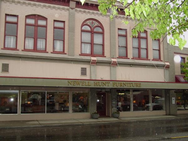 Newell Hunt Furniture