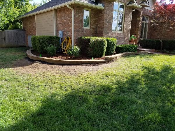 Luxury Lawn & Landscaping
