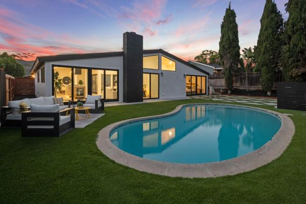 The LA Staging Company