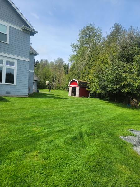 California Landscaping & House Cleaning Services LLC